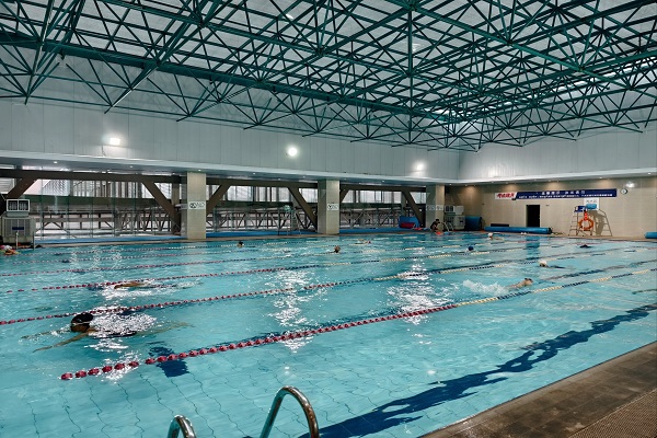  【深度解析】游泳池水質(zhì)檢測：核心指標(biāo)、檢測邏輯與安全保障