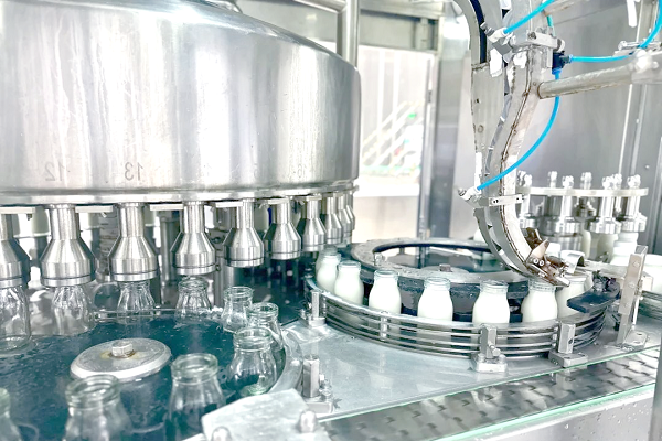 牛奶生產(chǎn)車間潔凈室檢測項(xiàng)目主要包含哪些？無塵室第三檢測主要檢查哪些項(xiàng)?